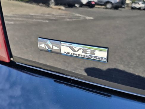 Used 2007 Cadillac XLR RWD image 30