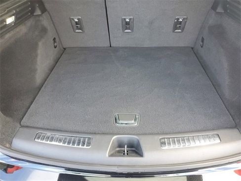 Certified 2023 Cadillac XT4 Premium Luxury w/ Cold Weather Package image 8