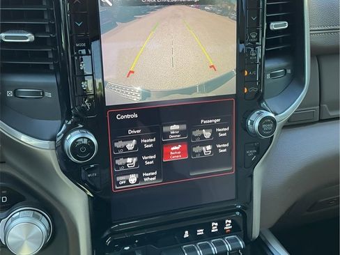 Used 2019 RAM 1500 Laramie image 43