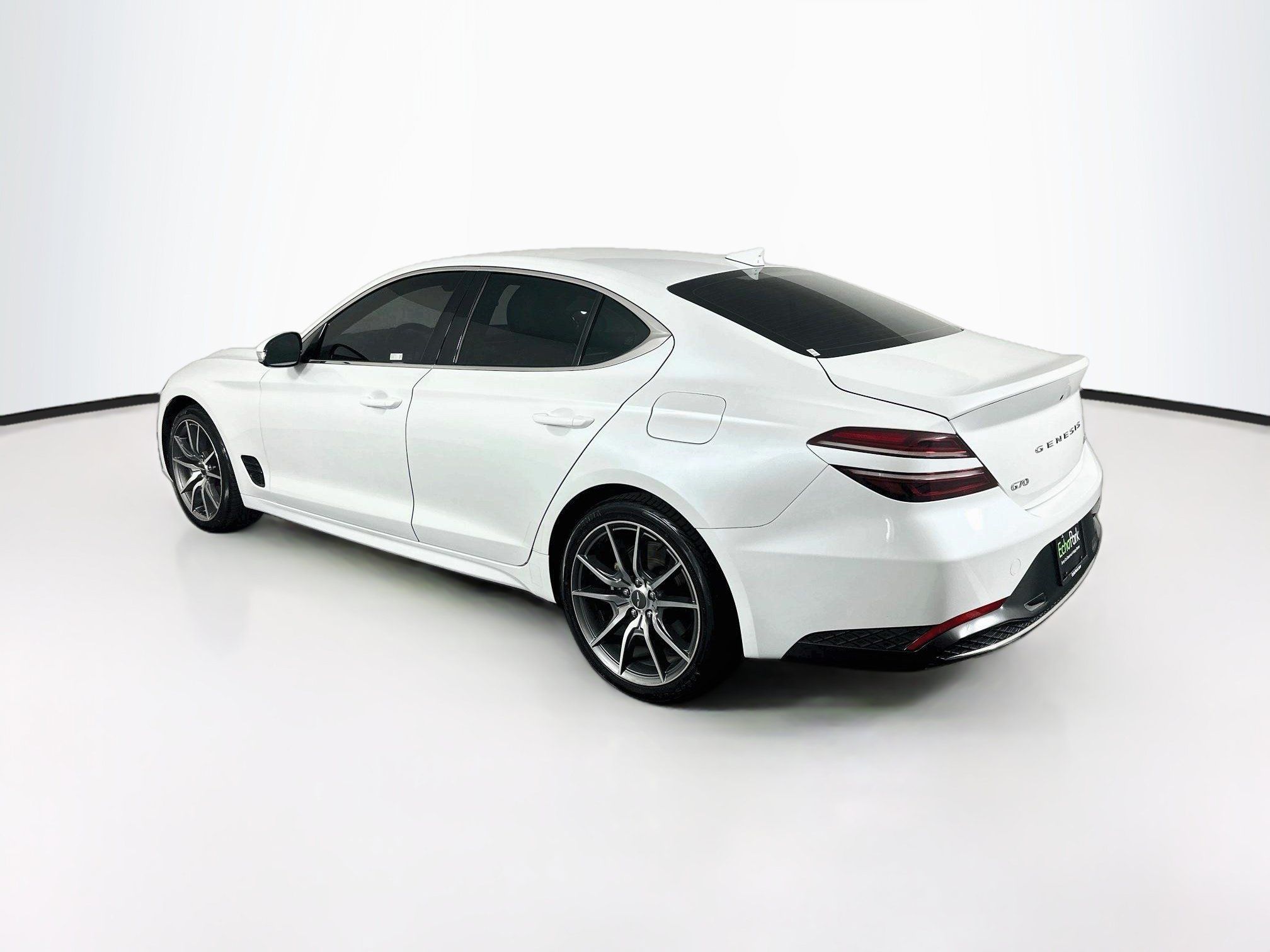 Used 2023 Genesis G70 2.0T AWD/4WD image 5