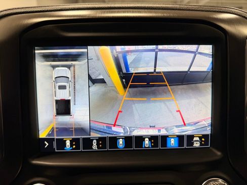 Used 2021 GMC Sierra 1500 AT4 w/ AT4 Premium Package AWD/4WD image 47