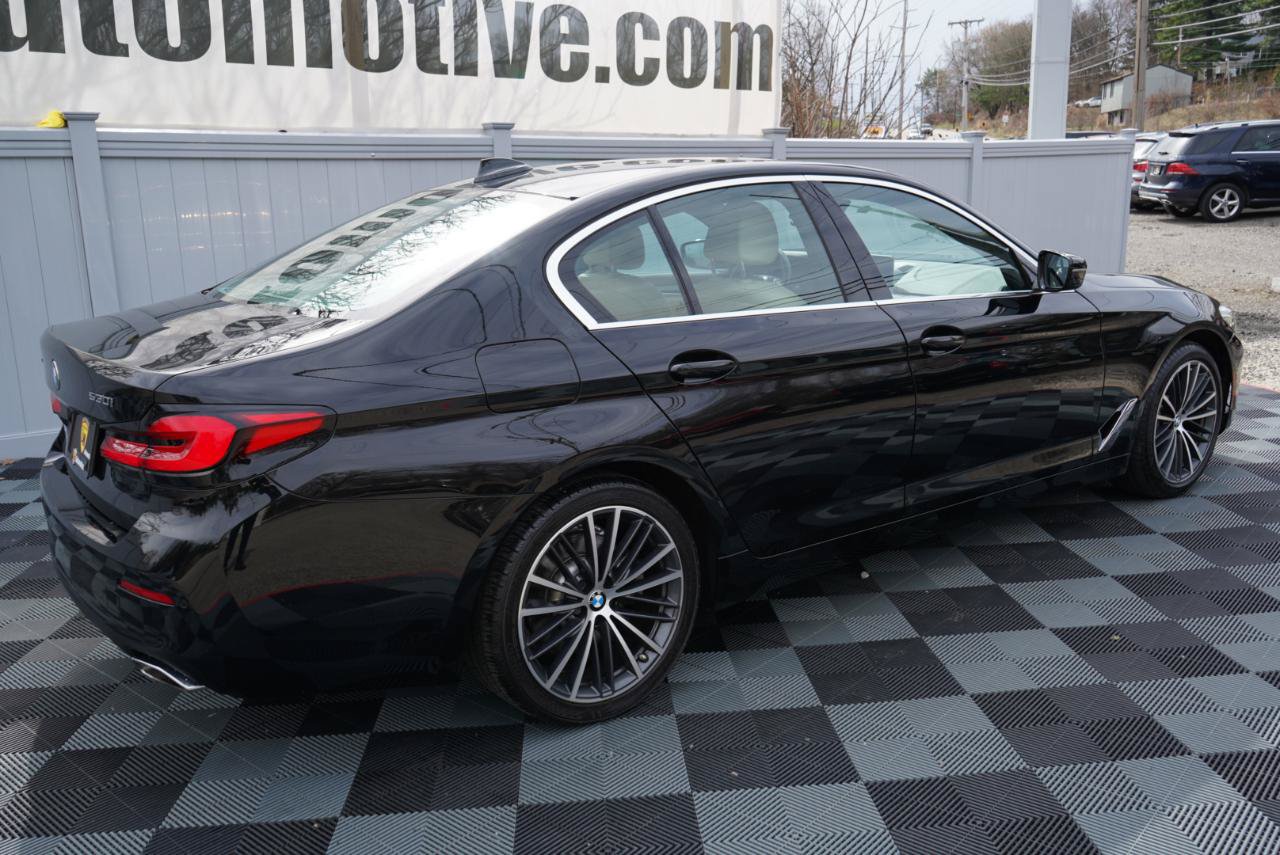Used 2021 BMW 530i xDrive w/ Convenience Package AWD/4WD image 5