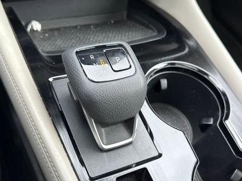 Used 2021 Nissan Rogue SL w/ Premium Package image 23