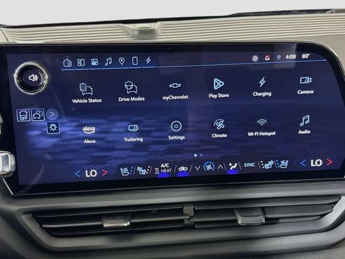 Used 2025 Chevrolet Silverado EV LT AWD/4WD image 15