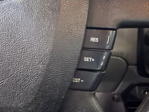 Used 2011 Ford Ranger XL image 15