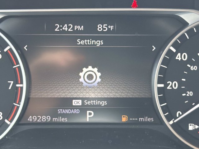 Used 2021 Nissan Rogue SV FWD image 25