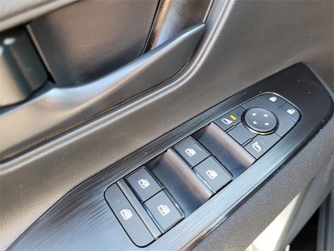 New 2026 Nissan Kicks S image 21