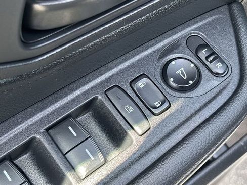 Used 2025 Honda Odyssey Sport-L image 21