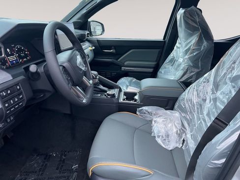 New 2025 Toyota Tacoma 4x4 Double Cab Hybrid image 9