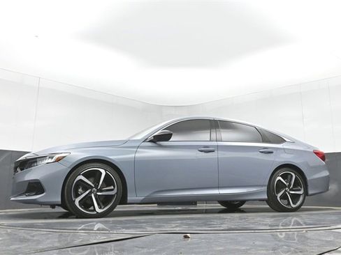 Certified 2022 Honda Accord Sport image 44