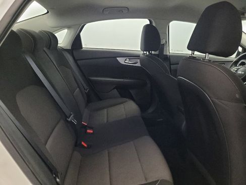 Used 2023 Kia Forte LXS w/ LXS Technology Package FWD image 19