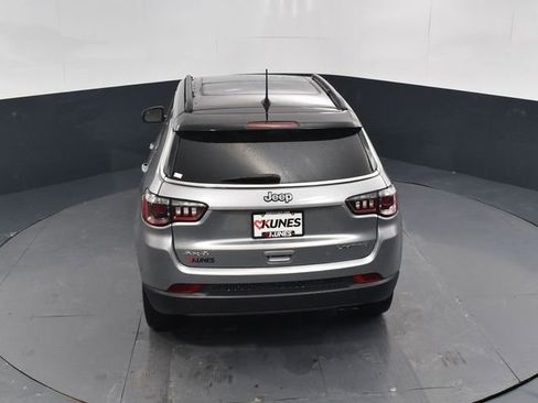 Used 2022 Jeep Compass Limited w/ Sun and Sound Group image 47