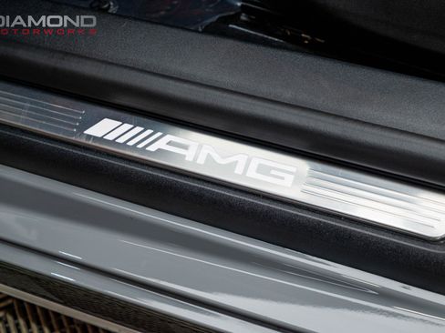 Used 2023 Mercedes-Benz SL 63 AMG 4MATIC image 92