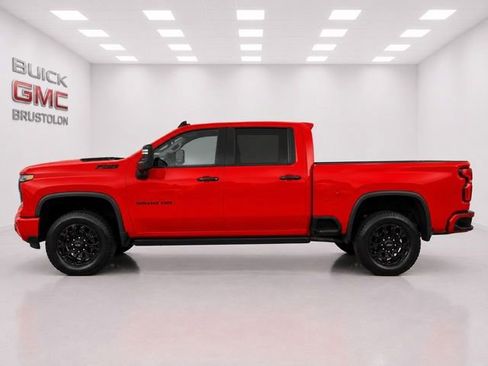 Used 2024 Chevrolet Silverado 3500 LTZ w/ LTZ Plus Package AWD/4WD image 9