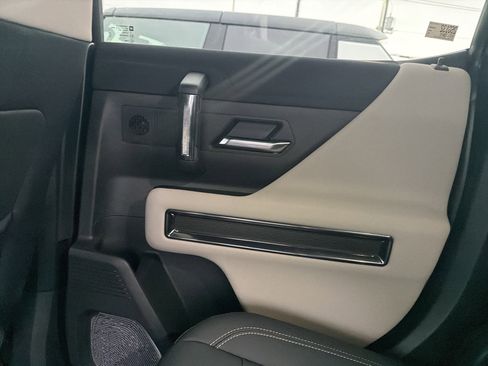 New 2026 GMC Hummer EV 4x4 Crew Cab image 23