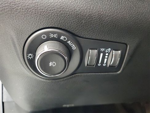 Used 2022 Jeep Compass High Altitude image 11