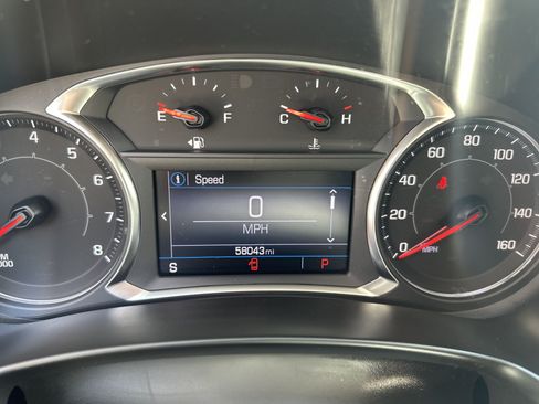 Used 2022 GMC Terrain SLE w/ Driver Convenience Package AWD/4WD image 10