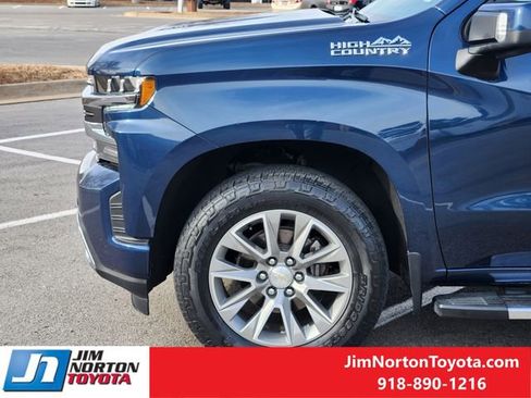 Used 2021 Chevrolet Silverado 1500 High Country image 9