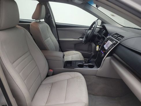 Used 2017 Toyota Camry XLE FWD image 21