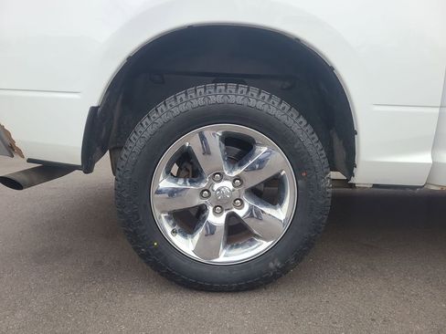 Used 2017 RAM 1500 Big Horn AWD/4WD image 17