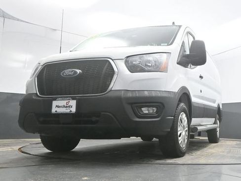 Used 2025 Ford Transit 250 Low Roof w/ Exterior Upgrade Package RWD image 38