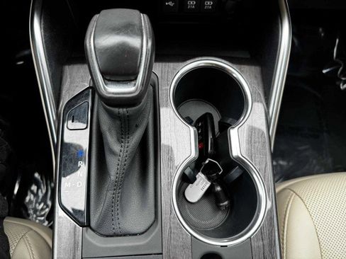 Used 2021 Toyota Highlander Platinum image 34