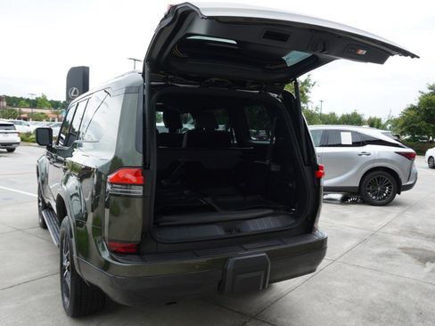 Used 2025 Lexus GX 550 AWD/4WD image 38