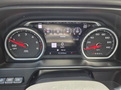 Used 2020 Chevrolet Silverado 1500 LTZ w/ LTZ Premium Package AWD/4WD image 25