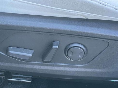 Certified 2025 Hyundai Tucson SEL image 12