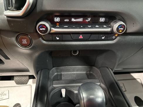 Used 2024 MAZDA CX-50 AWD 2.5 S w/ Preferred Package image 25