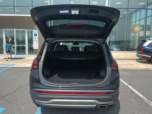 Certified 2023 Hyundai Santa Fe SEL AWD/4WD image 3
