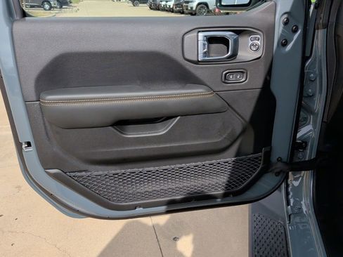 New 2026 Jeep Gladiator Sport image 10