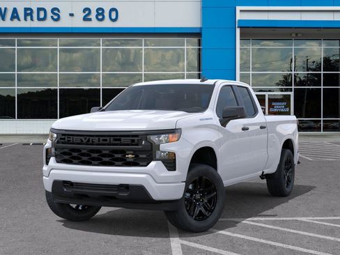 New 2026 Chevrolet Silverado 1500 Custom RWD image 6