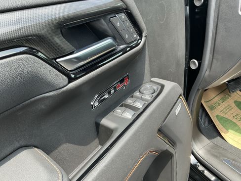 New 2026 GMC Sierra 1500 AT4 w/ AT4 Premium Package AWD/4WD image 14