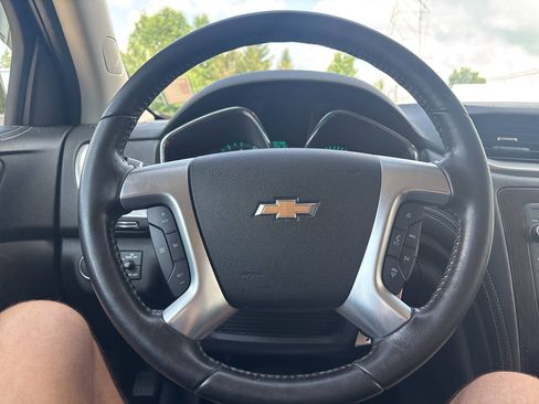 Used 2016 Chevrolet Traverse LT w/ Style and Technology Package AWD/4WD image 21