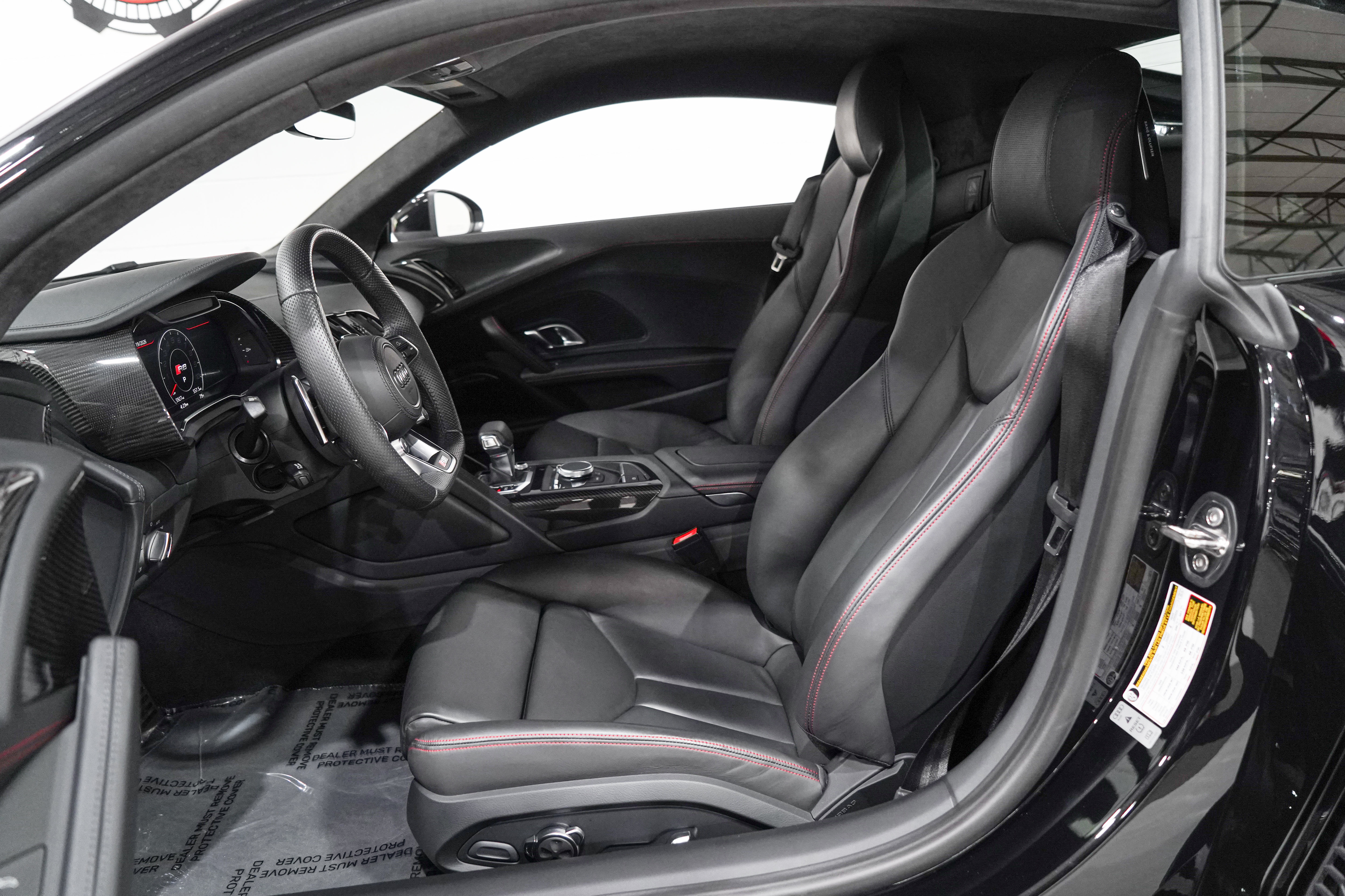 Used 2023 Audi R8 V10 performance RWD image 8