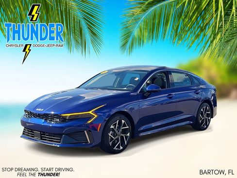 Used 2025 Kia K5 EX FWD image 2