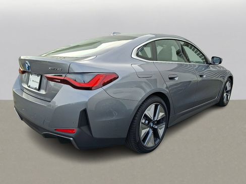 Used 2025 BMW i4 xDrive40i w/ Premium Package AWD/4WD image 4