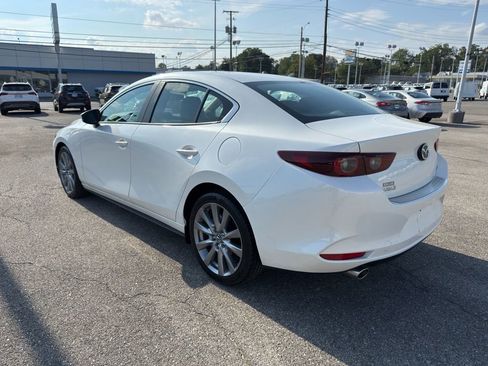 Used 2023 MAZDA MAZDA3 s image 6