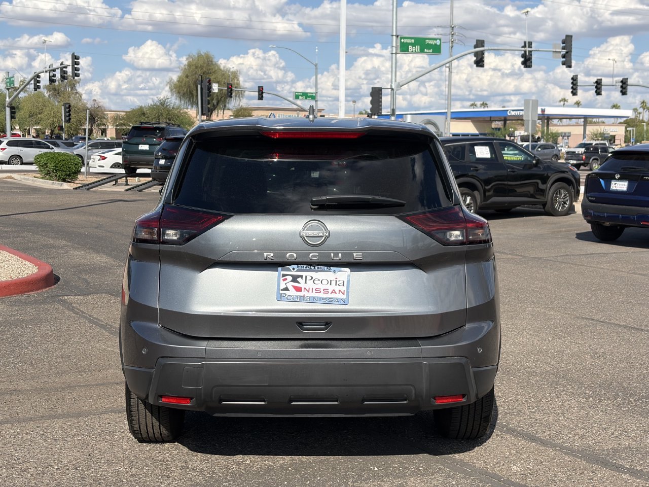 Certified 2025 Nissan Rogue SV FWD image 5