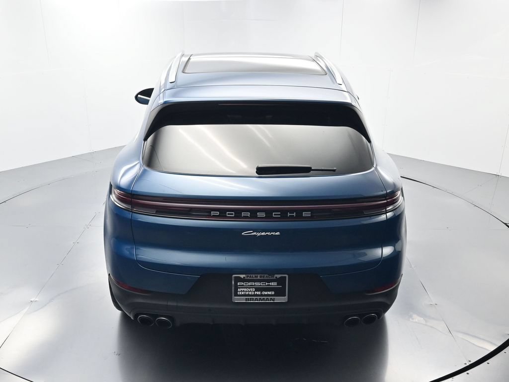 Certified 2024 Porsche Cayenne AWD/4WD image 38
