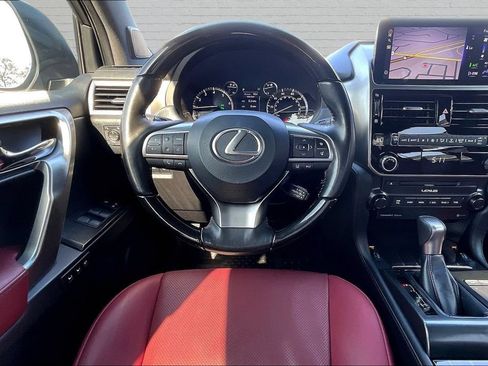 Used 2022 Lexus GX 460 Premium w/ Premium Package AWD/4WD image 8