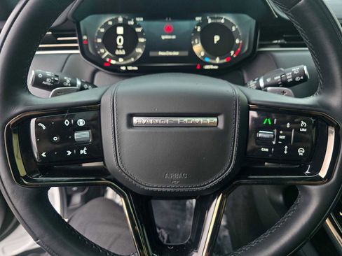 Used 2024 Land Rover Range Rover Sport Dynamic SE image 23
