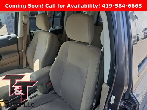 Used 2014 Jeep Patriot Sport w/ Power Value Group FWD image 13