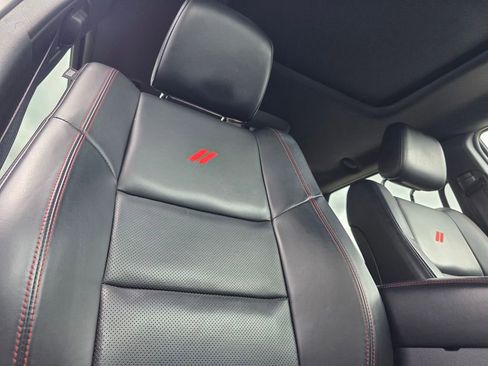Used 2024 Dodge Durango GT RWD image 24