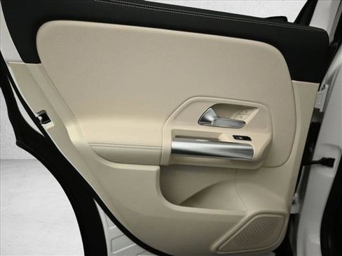 Certified 2026 Mercedes-Benz GLA 250 4MATIC image 23