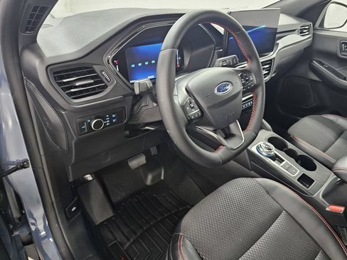 Used 2026 Ford Escape ST-Line w/ Tech Pack #1 AWD/4WD image 10