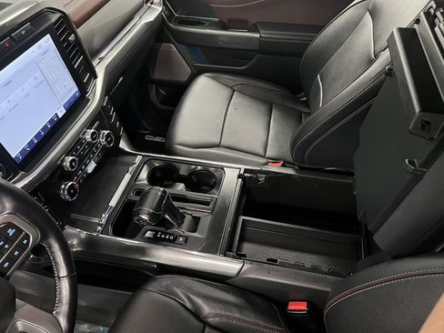 Used 2022 Ford F150 Lariat w/ Equipment Group 502A High image 38