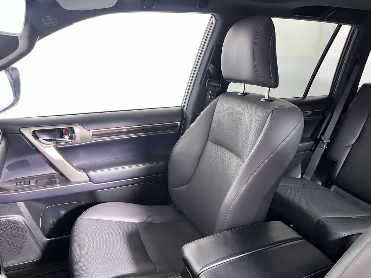 Used 2021 Lexus GX 460 Premium w/ Premium Package AWD/4WD image 28