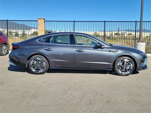 New 2026 Hyundai Sonata SEL image 23